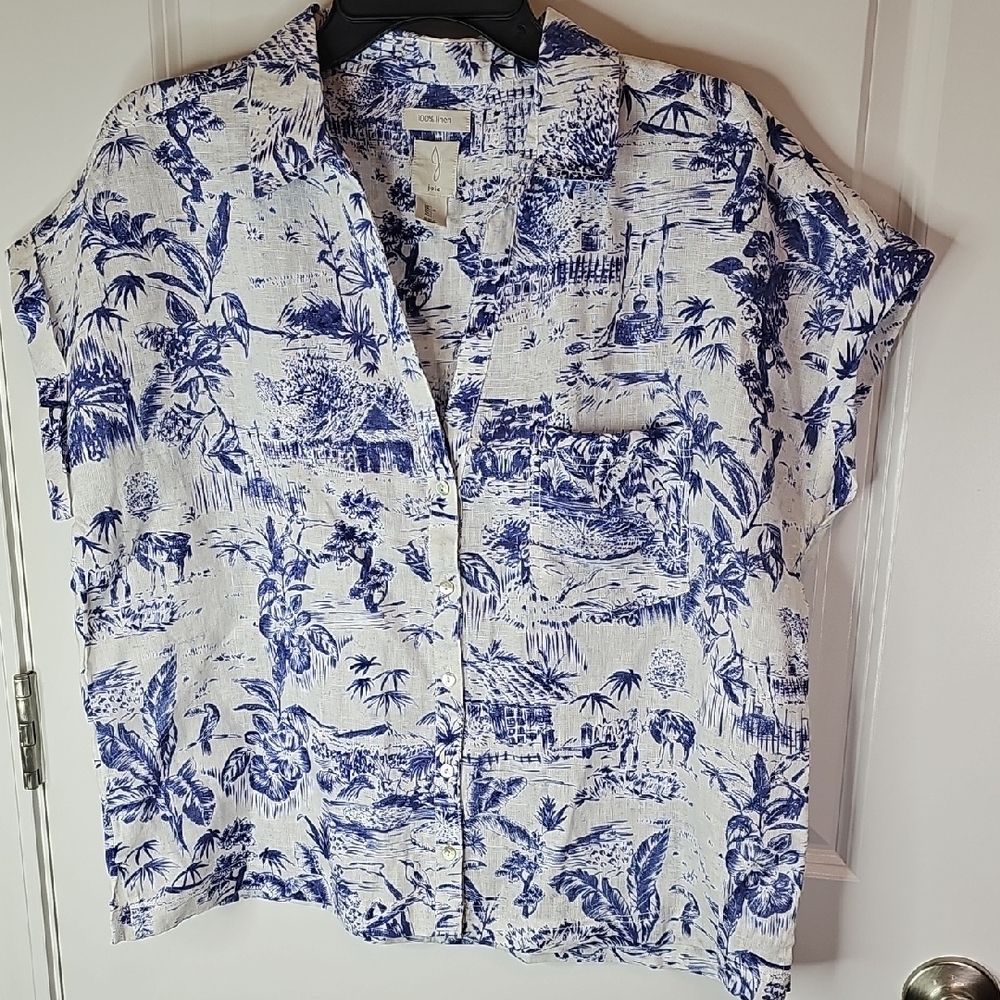 Joie Women's Blue and White Casual Button Down Shirt Size‎ L